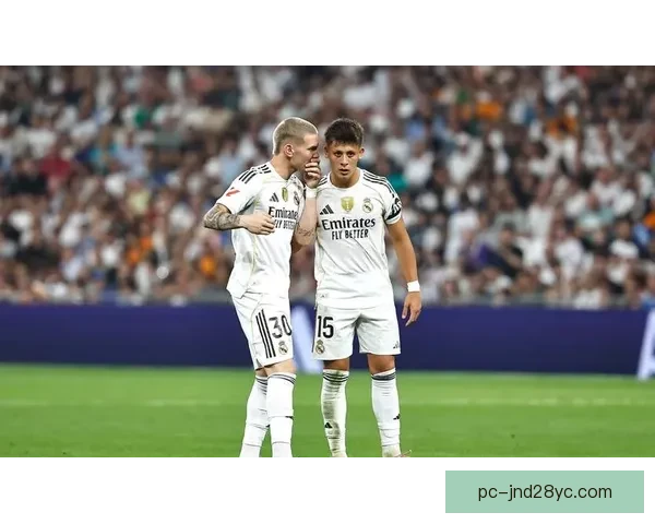 皇马再度签约新星，未来核心闪亮登场引发球迷热议